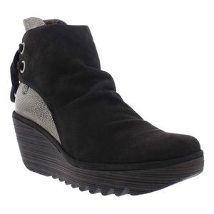 Fly London Yama Suede Metallic Black Ankle Bootie 40 9.5